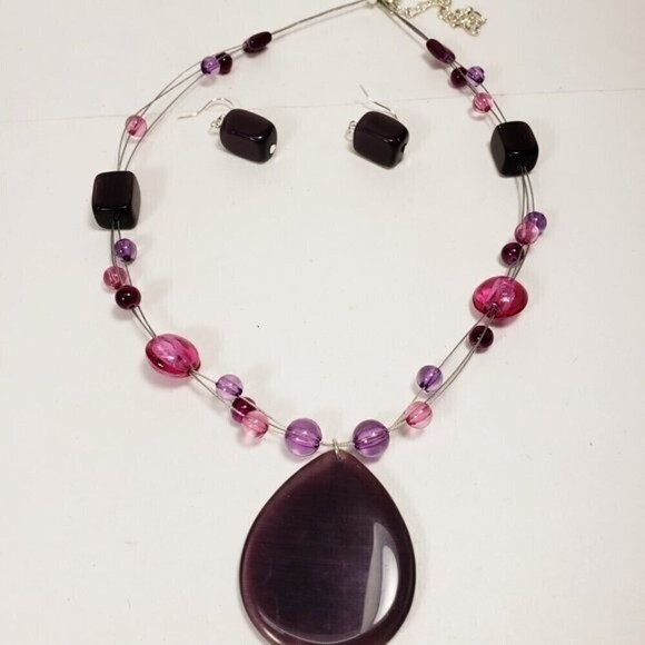 Silver Tone Layered Illusion Colorful Beaded Pendant Necklace  & Drop Earrings - Picture 9 of 10